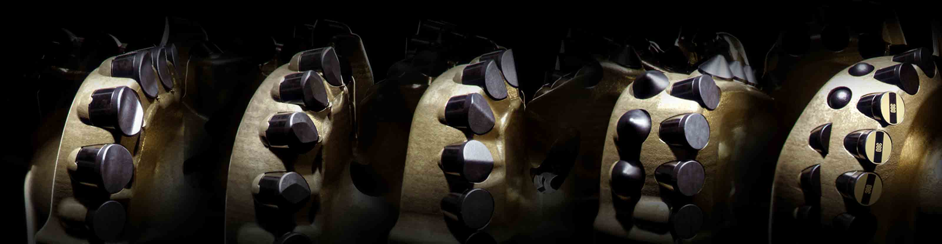 Blade family bits with StrataBlade.