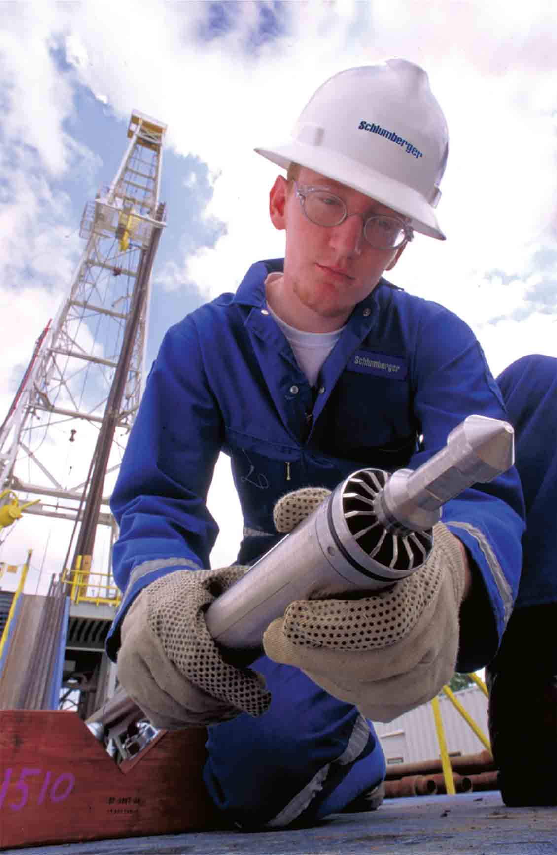 SlimPulse Retrievable MWD Service