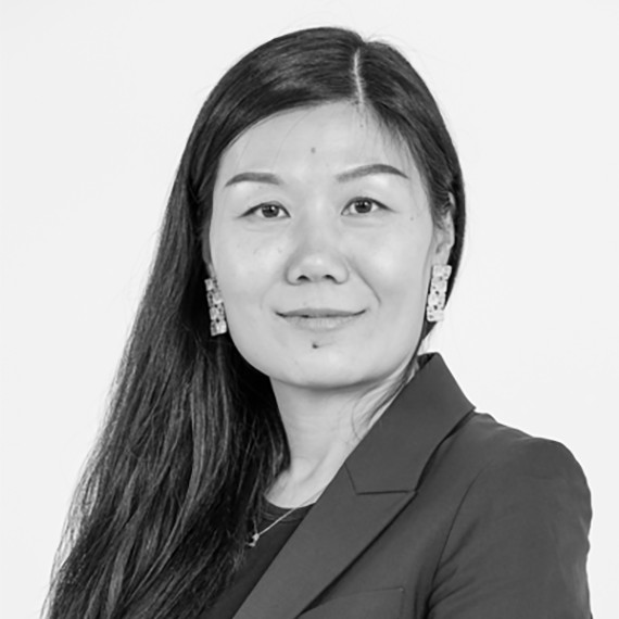 Li Dan Headshot